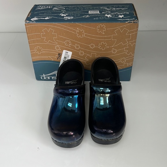 Dansko Professional Clog Women’s - Picture 2 of 5